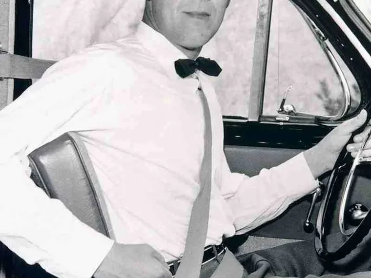 Primer Cinturón de seguridad: Su historia 17 Volvo Seatbelt Three Pont Safety